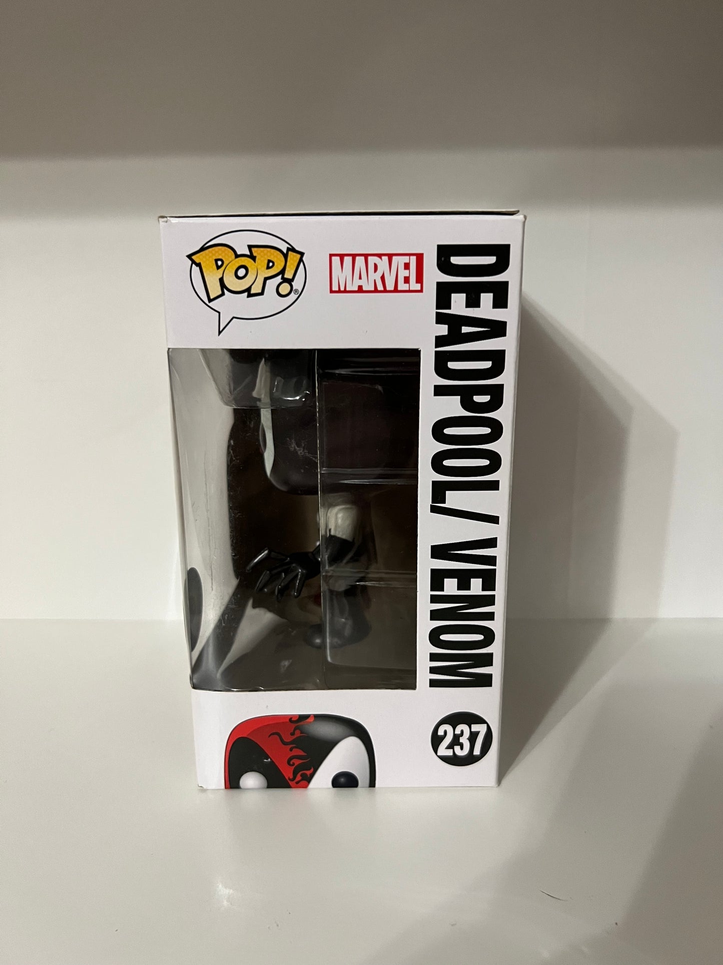 #237 Deadpool / Venom Metallic - Marvel
