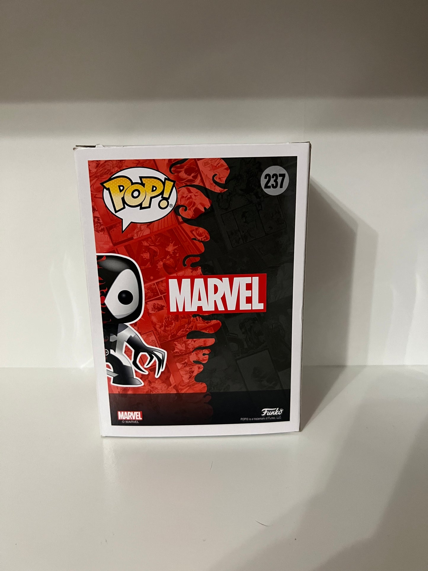 #237 Deadpool / Venom Metallic - Marvel