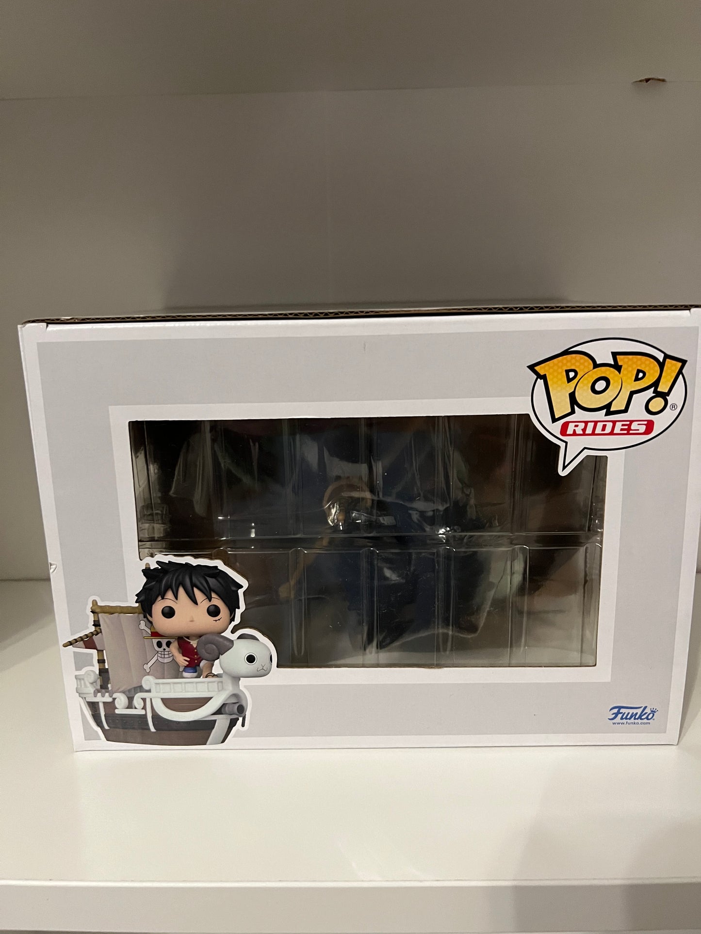 #111  Luffy with going Merry - One Piece
